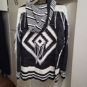 Design zip-up sweater